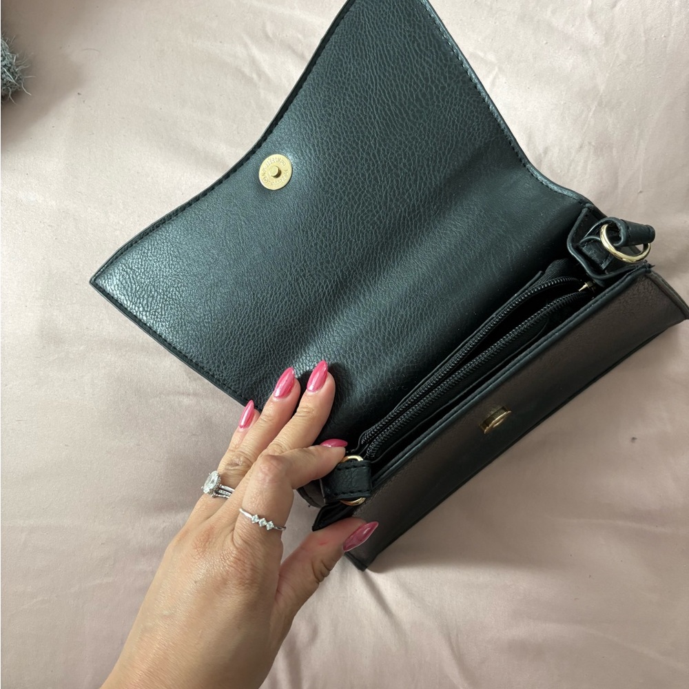 Elegant Black Leather Women's Bag